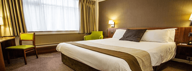 Manchester airport Cresta Court hotel